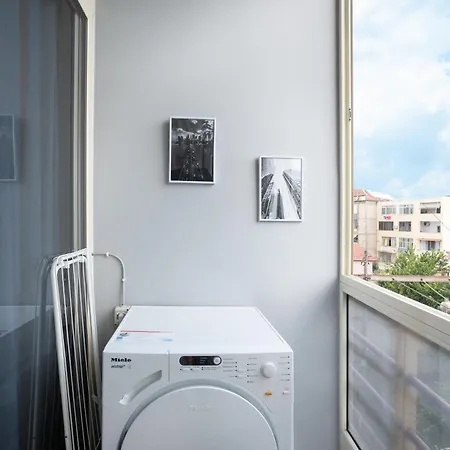 Daire Compact Chic Design *