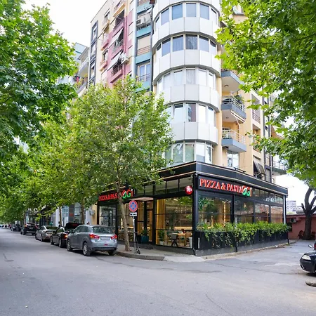 Compact Chic Design * Tirana