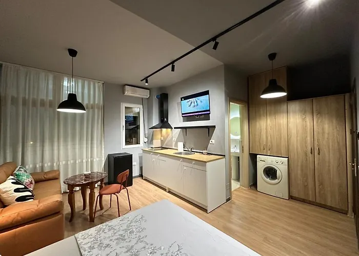 Compact Chic Design Apartment *