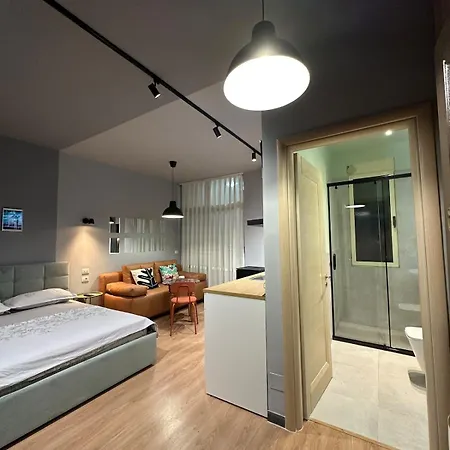 Compact Chic Design Lägenhet Tirana