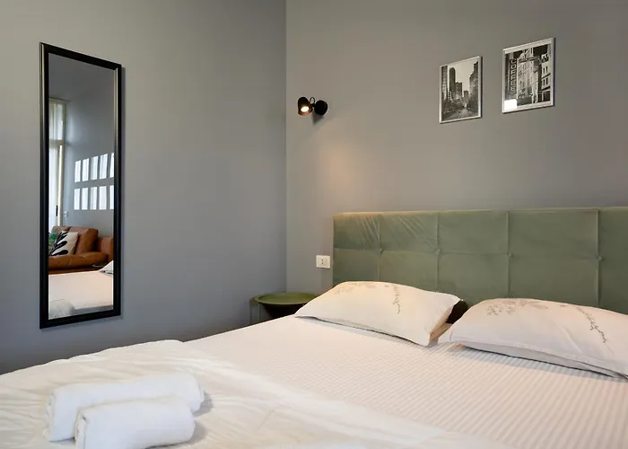 Appartement Compact Chic Design Tirana